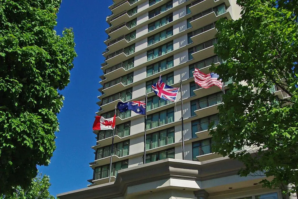 Doubletree By Hilton Hotel & Suites Victoria 4*,